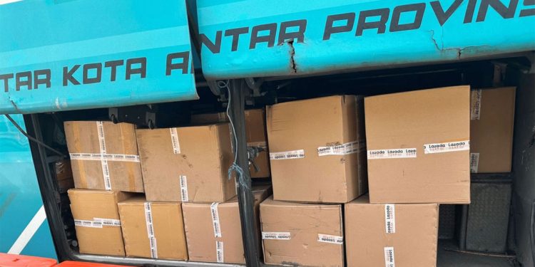 Bea Cukai Jateng DIY Gagalkan Penyelundupan 614 Ribu Batang Rokok Ilegal di Tol Semarang–Batang