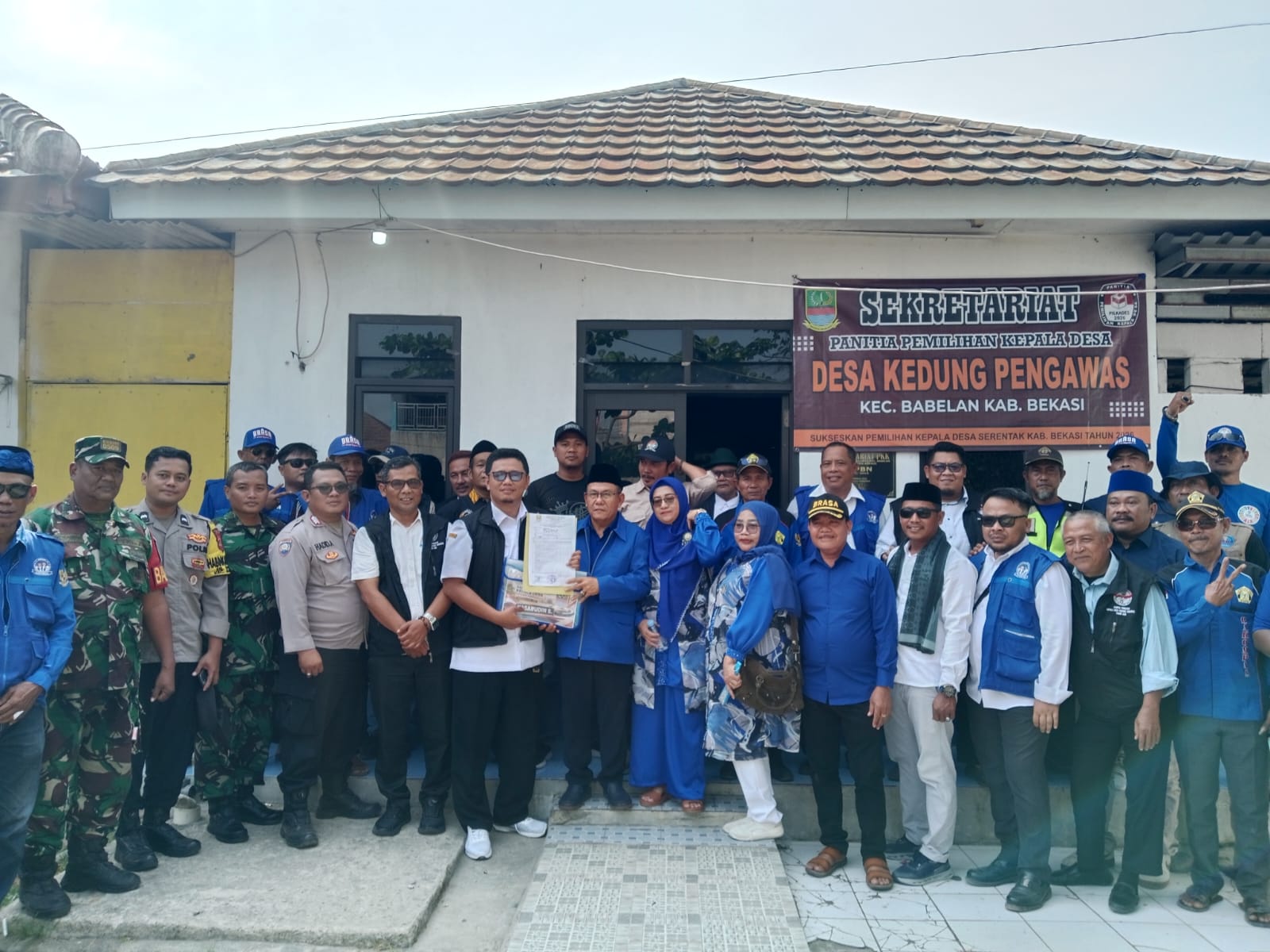 H. Nasarudin Resmi Pendaftar Pertama Bakal Calon Kepala Desa Kedung Pengawas