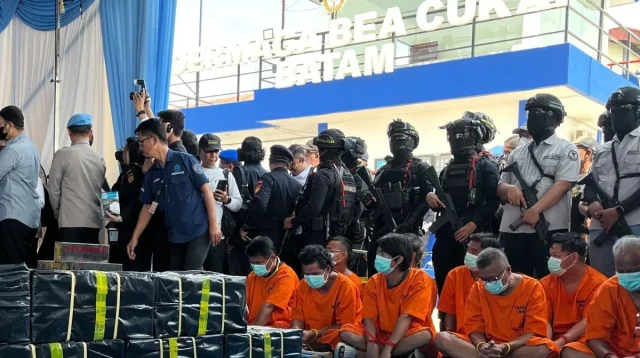Bea Cukai Gagalkan Penyelundupan 2,6 Ton Sabu Cair dari Kapal MV Ocean Porter