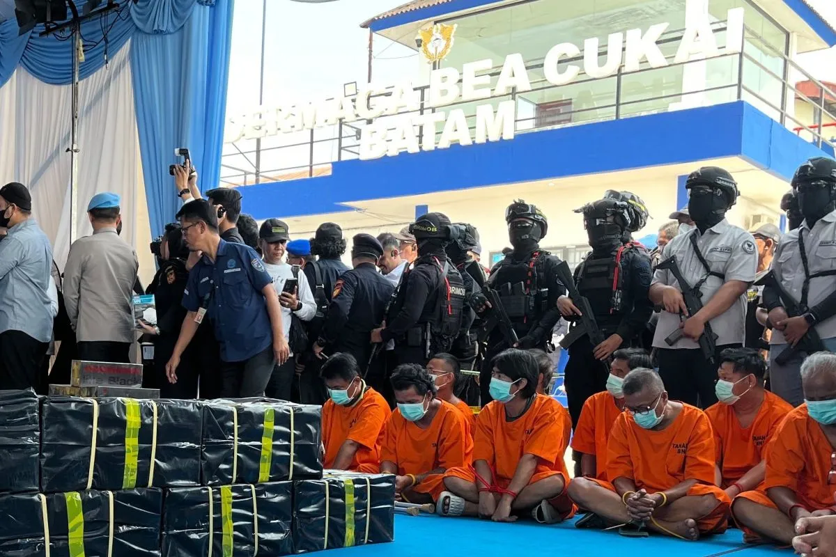 Bea Cukai Gagalkan Penyelundupan 2,6 Ton Sabu Cair dari Kapal MV Ocean Porter