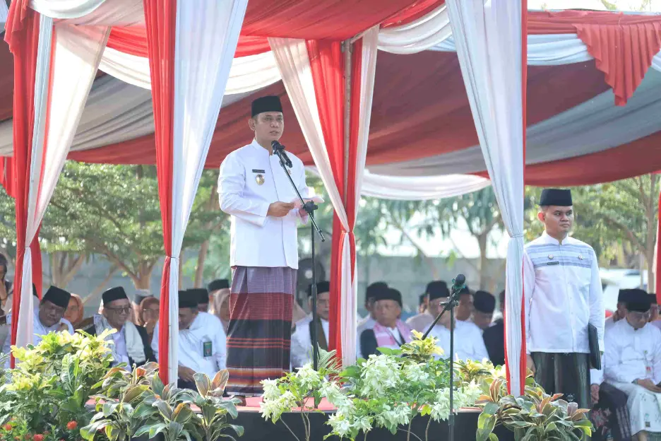 Santri Bekasi Wajib Melek Teknologi, Plt Bupati Asep Surya Atmaja Tekankan Peran Pembangunan di Hari Santri 2026